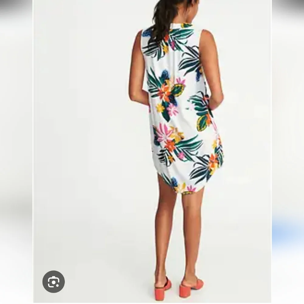Old Navy Tropical Print Sleeveless‎ Dress